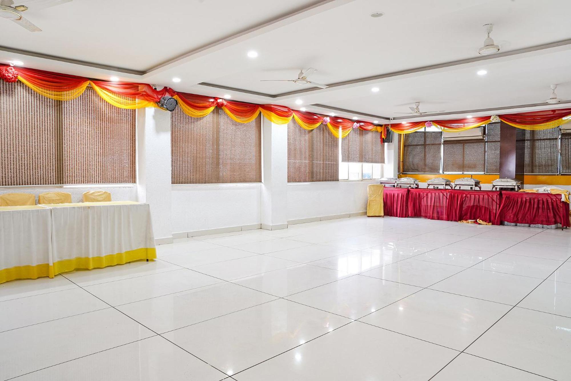 Fabhotel Jalsa Dlx 博帕尔 外观 照片