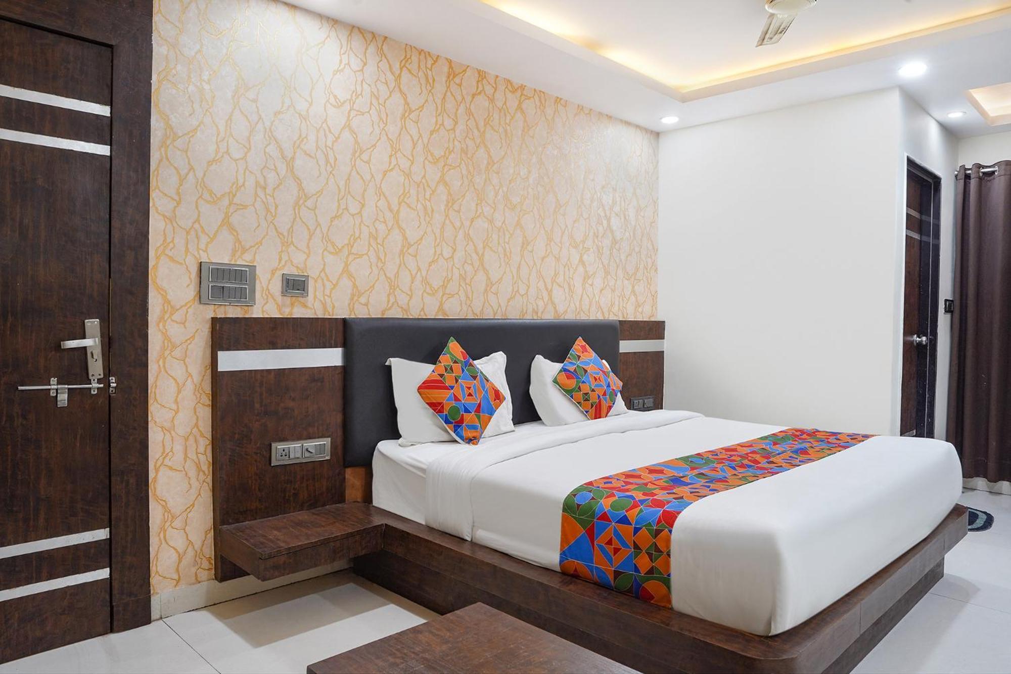 Fabhotel Jalsa Dlx 博帕尔 外观 照片