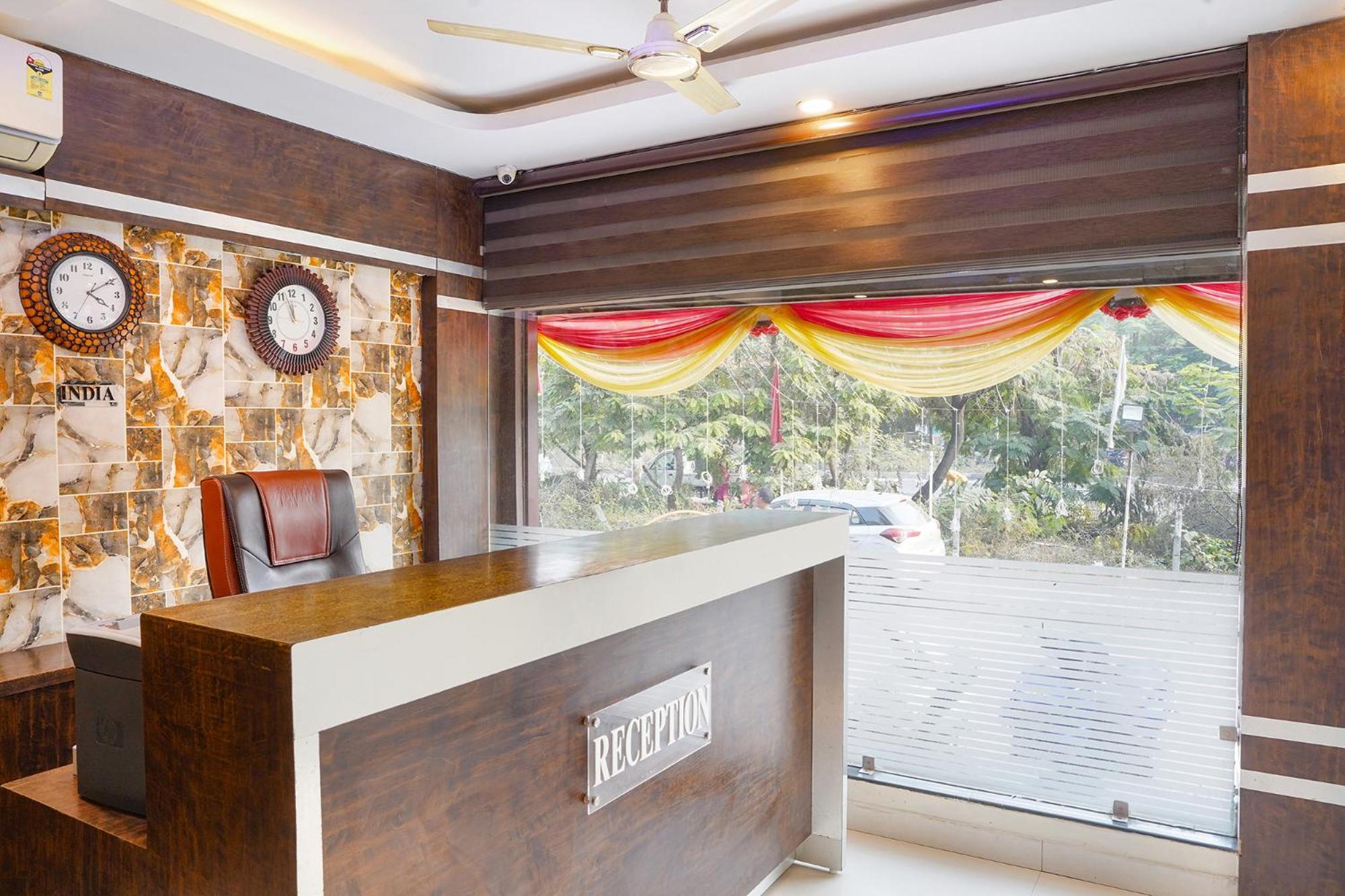 Fabhotel Jalsa Dlx 博帕尔 外观 照片