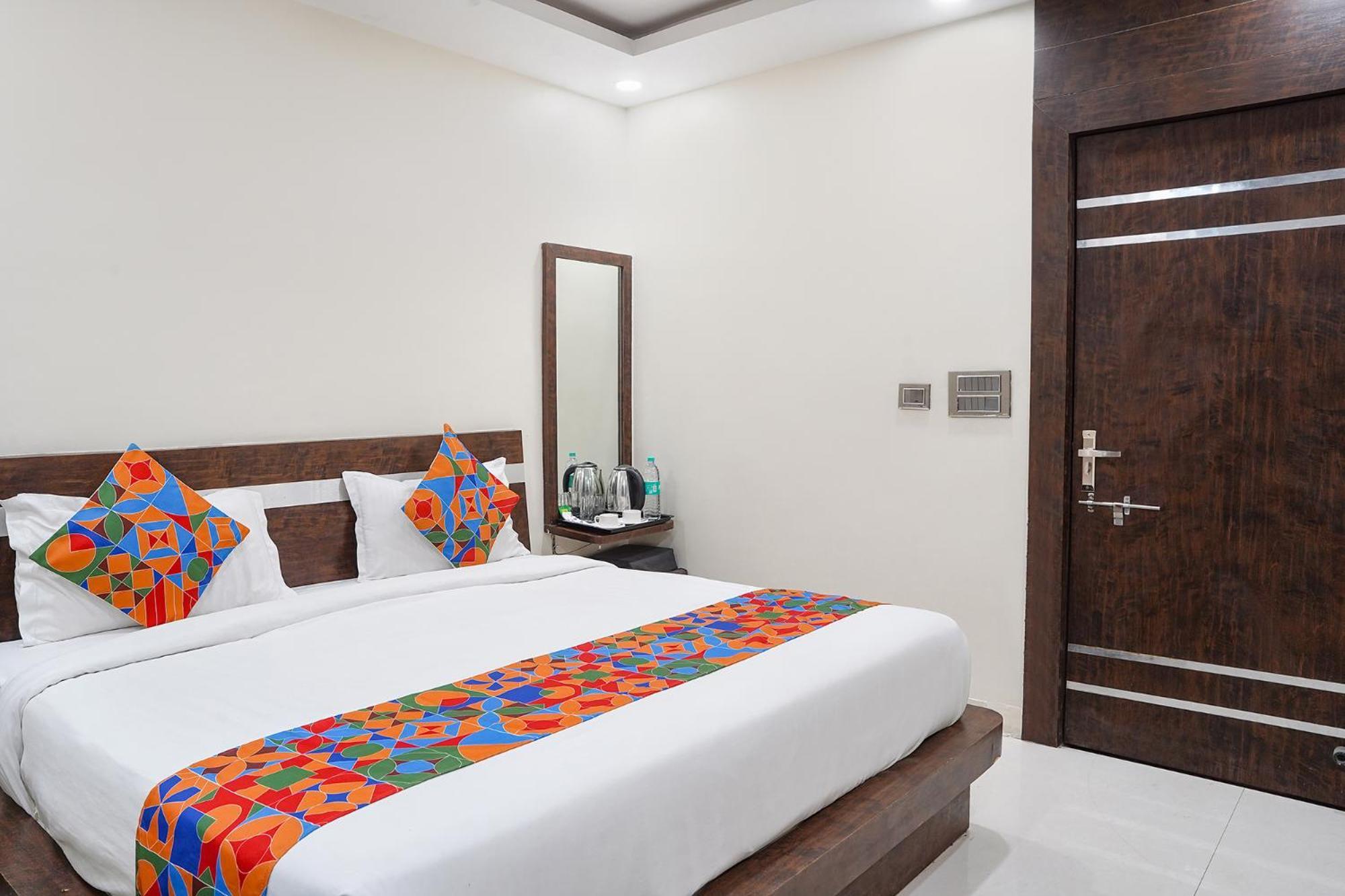 Fabhotel Jalsa Dlx 博帕尔 外观 照片