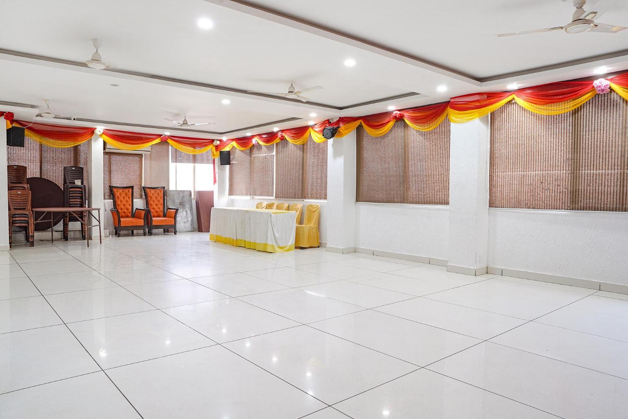 Fabhotel Jalsa Dlx 博帕尔 外观 照片